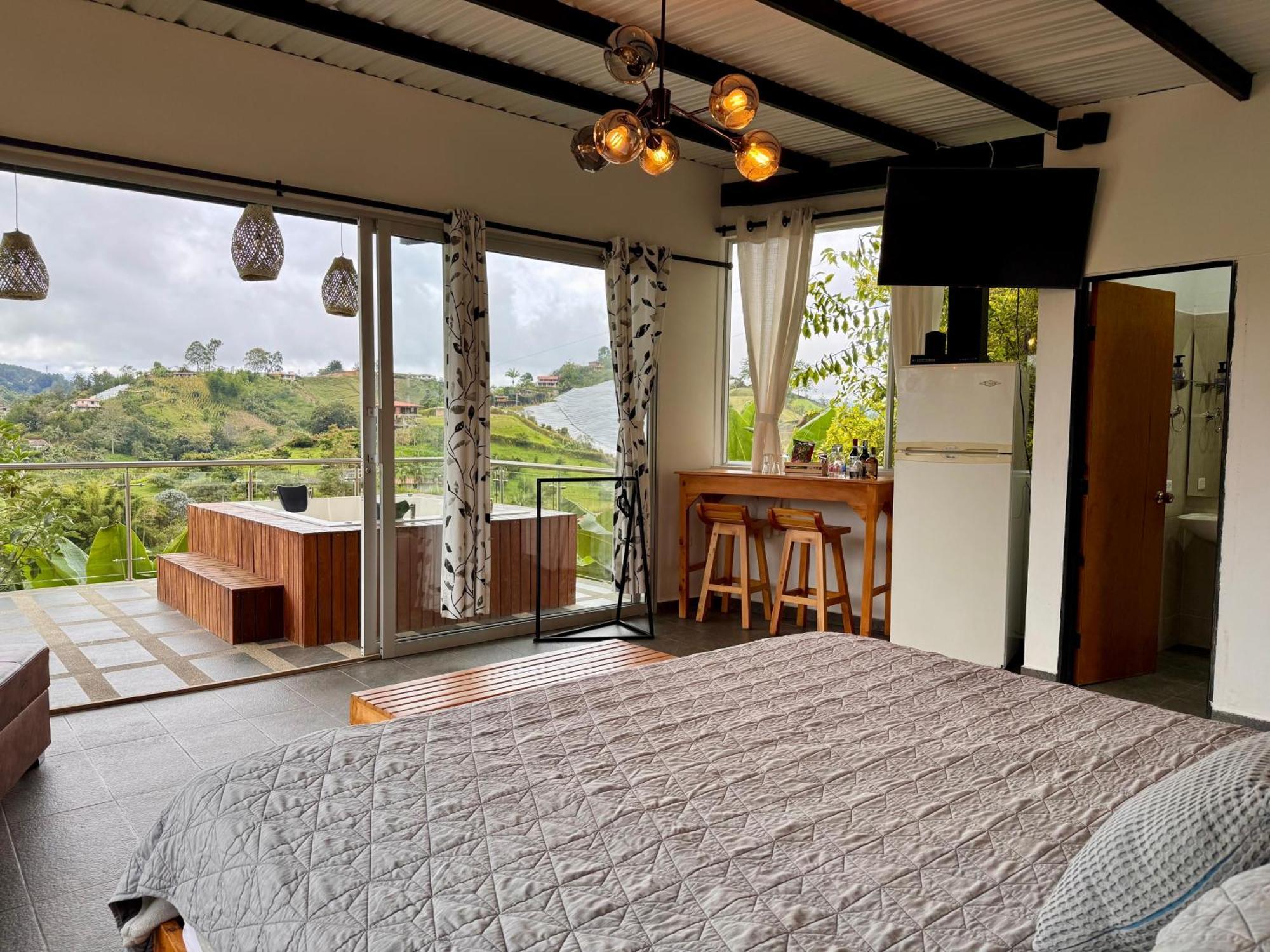 Hotel Campestre Alto Lindo En Guatapé Εξωτερικό φωτογραφία
