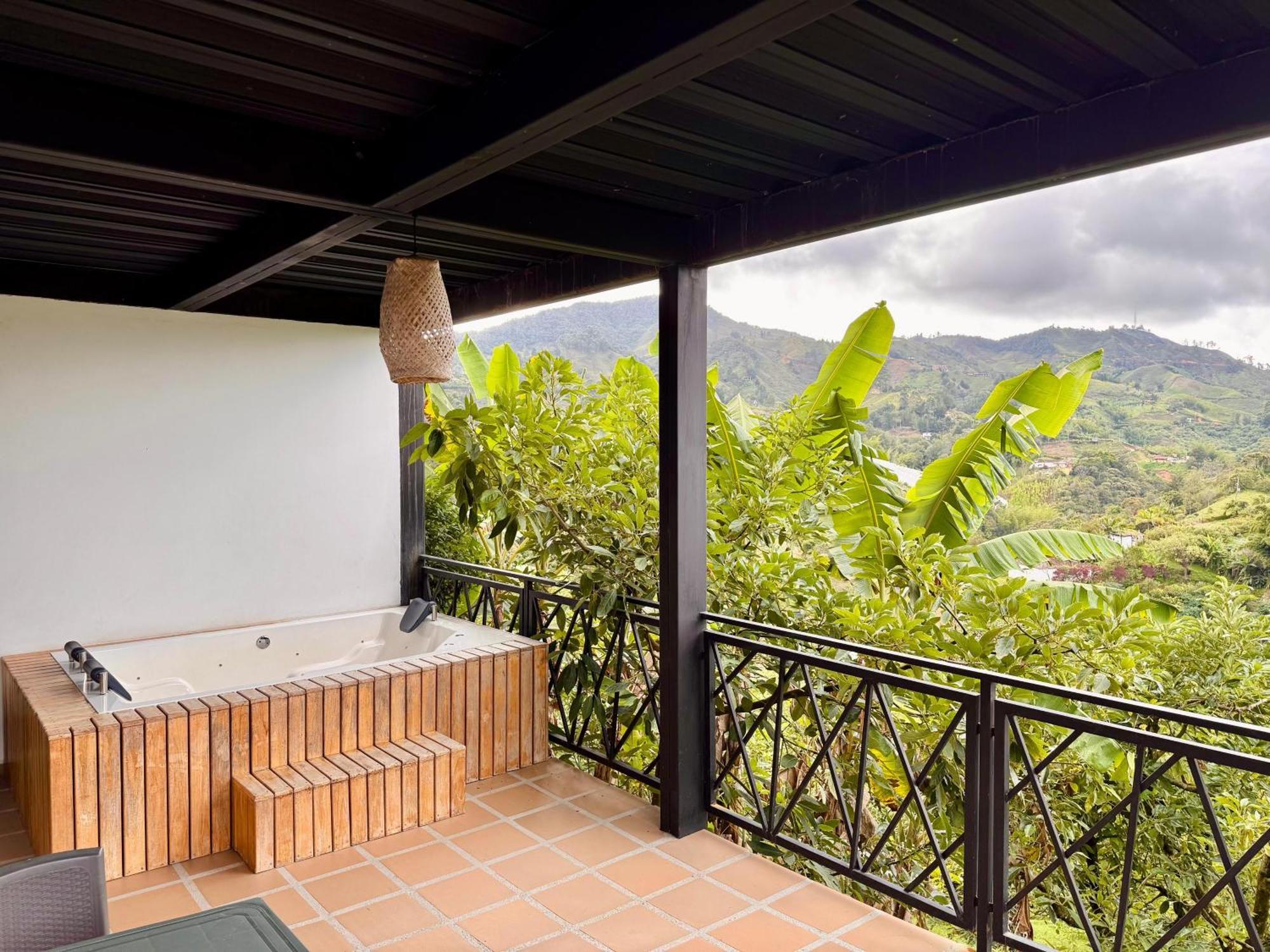 Hotel Campestre Alto Lindo En Guatapé Εξωτερικό φωτογραφία