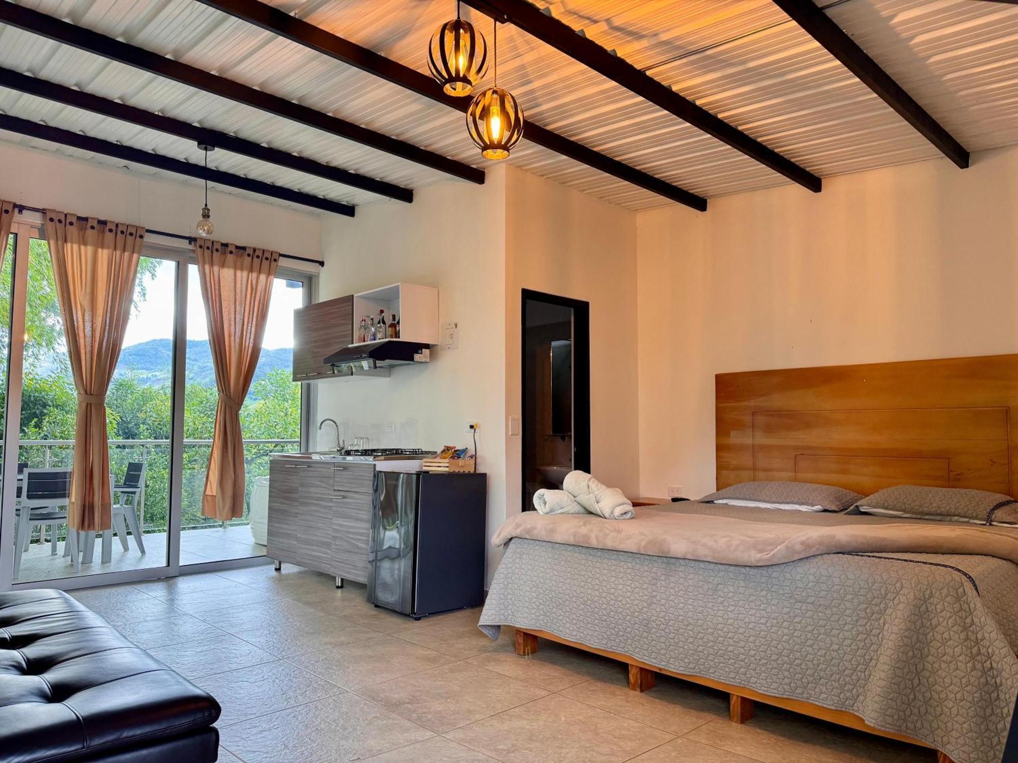 Hotel Campestre Alto Lindo En Guatapé Εξωτερικό φωτογραφία