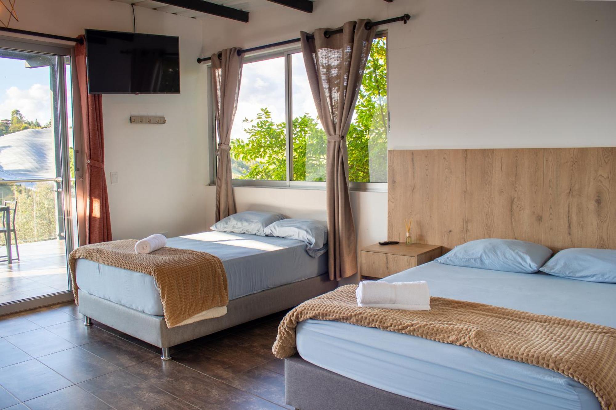 Hotel Campestre Alto Lindo En Guatapé Εξωτερικό φωτογραφία